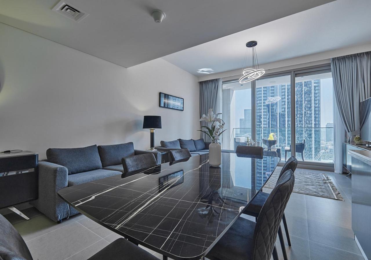 Apartment Majestic Forte2 3br 17th- Burj Khalifa & Fountain View *