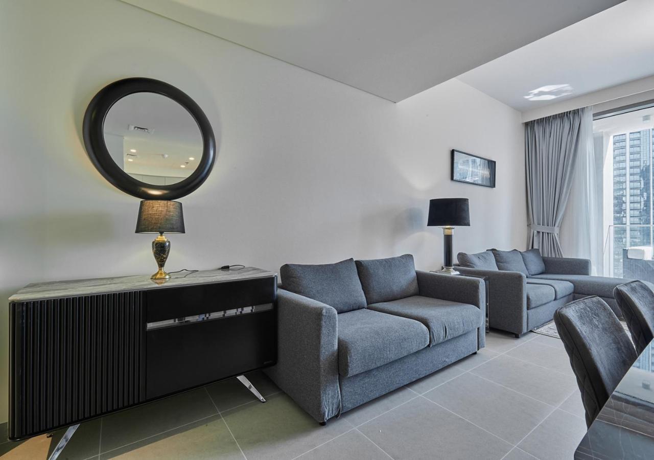 Majestic Forte2 3br 17th- Burj Khalifa & Fountain View * Dubai