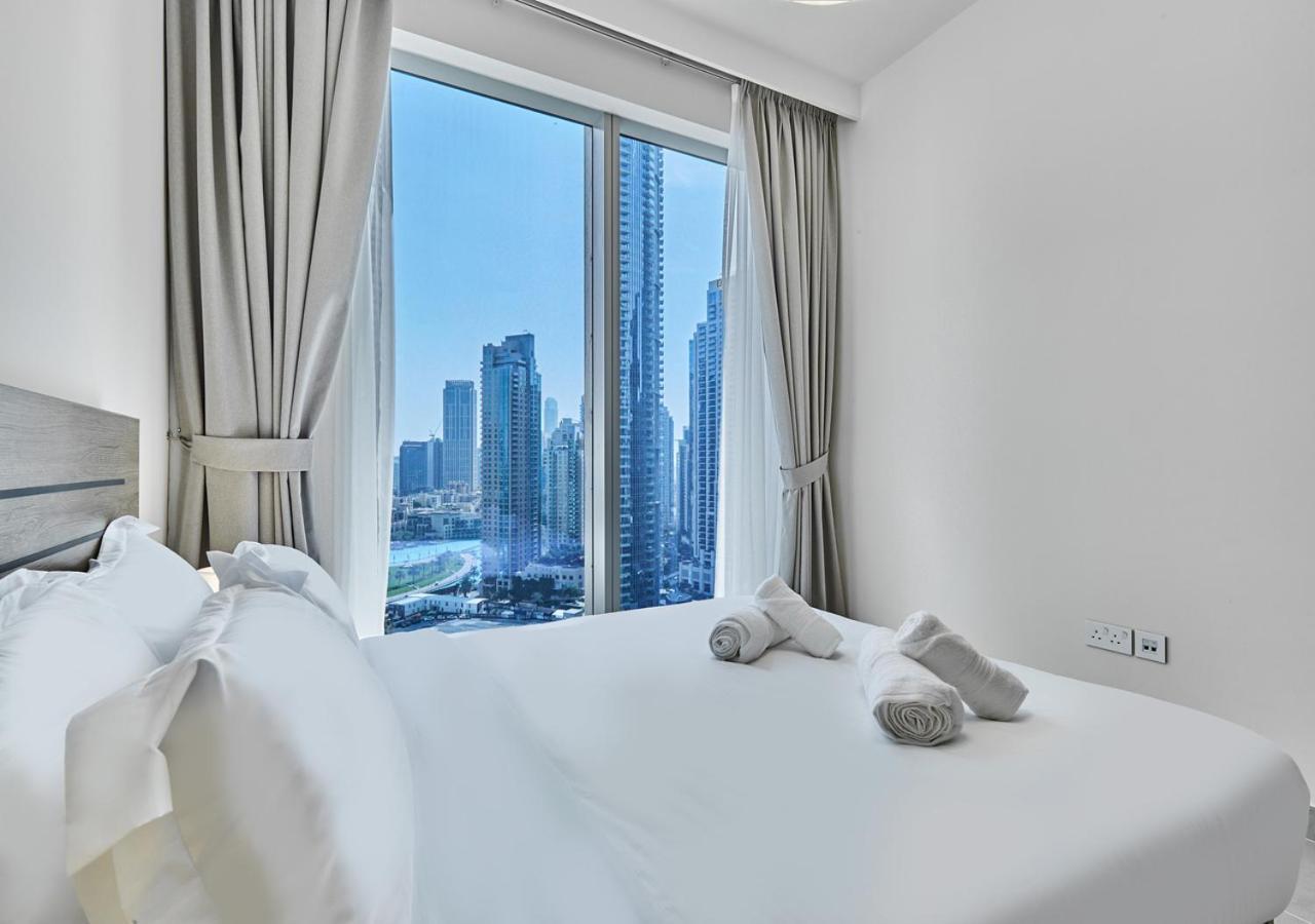 Majestic Forte2 3br 17th- Burj Khalifa & Fountain View