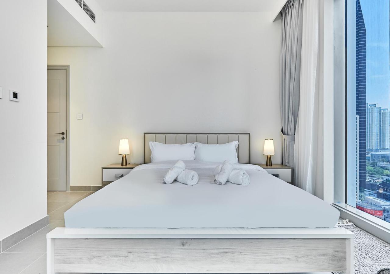 Apartment Majestic Forte2 3br 17th- Burj Khalifa & Fountain View Dubai