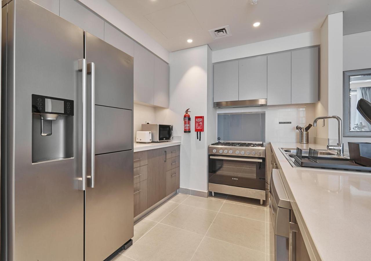 Majestic Forte2 3br 17th- Burj Khalifa & Fountain View *