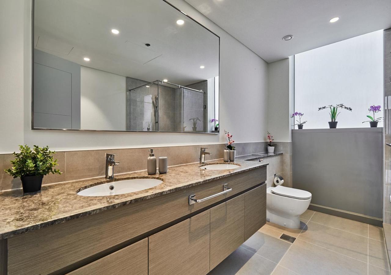 Apartment Majestic Forte2 3br 17th- Burj Khalifa & Fountain View Dubai