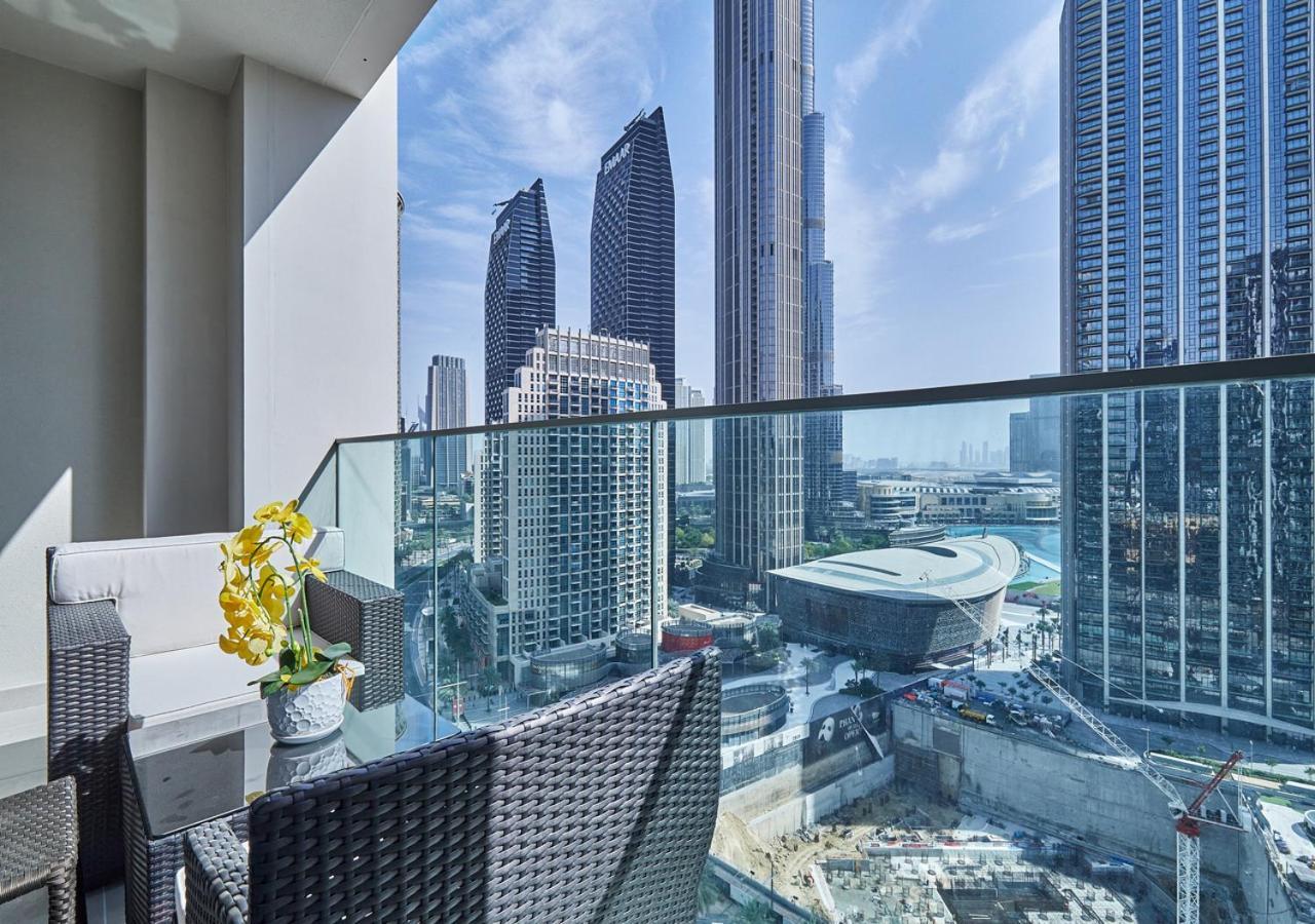 Apartment Majestic Forte2 3br 17th- Burj Khalifa & Fountain View