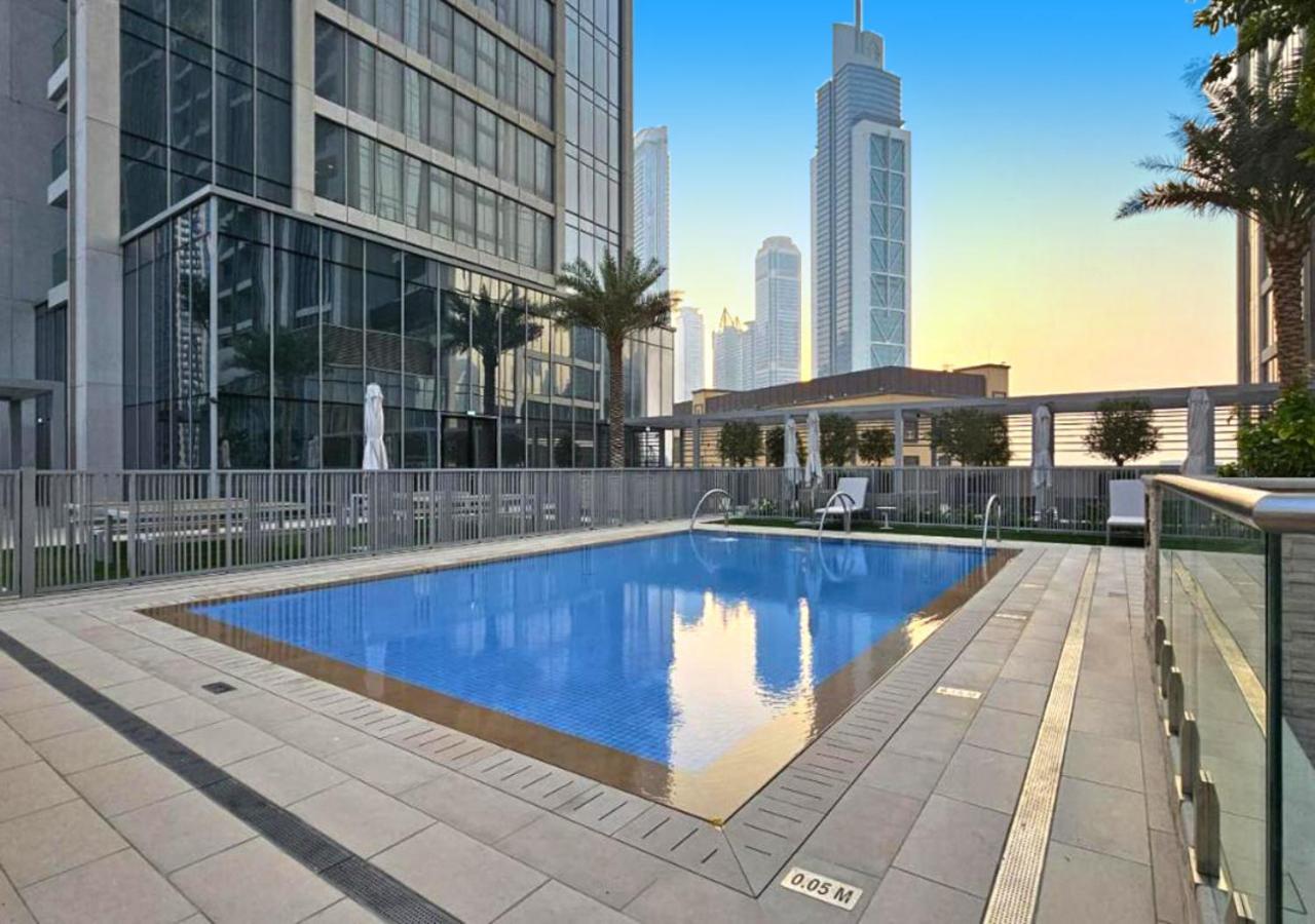 Apartment Majestic Forte2 3br 17th- Burj Khalifa & Fountain View Dubai